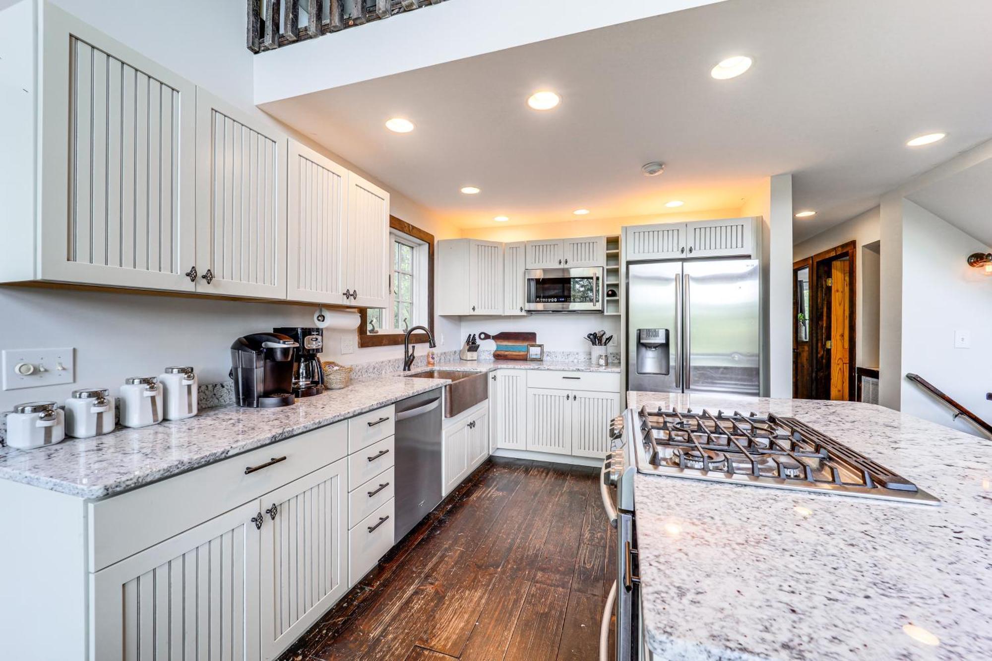 Warrensville Luxe Appalachian Mountain Cabin With Hot Tub, Views מראה חיצוני תמונה